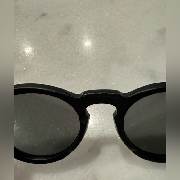 Illesteva Leonard silver mirror/black frame sunglasses